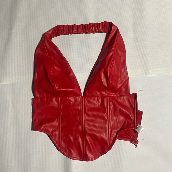 No Vacancy Red Faux Leather Halter Top Size L - Picture 1 of 3